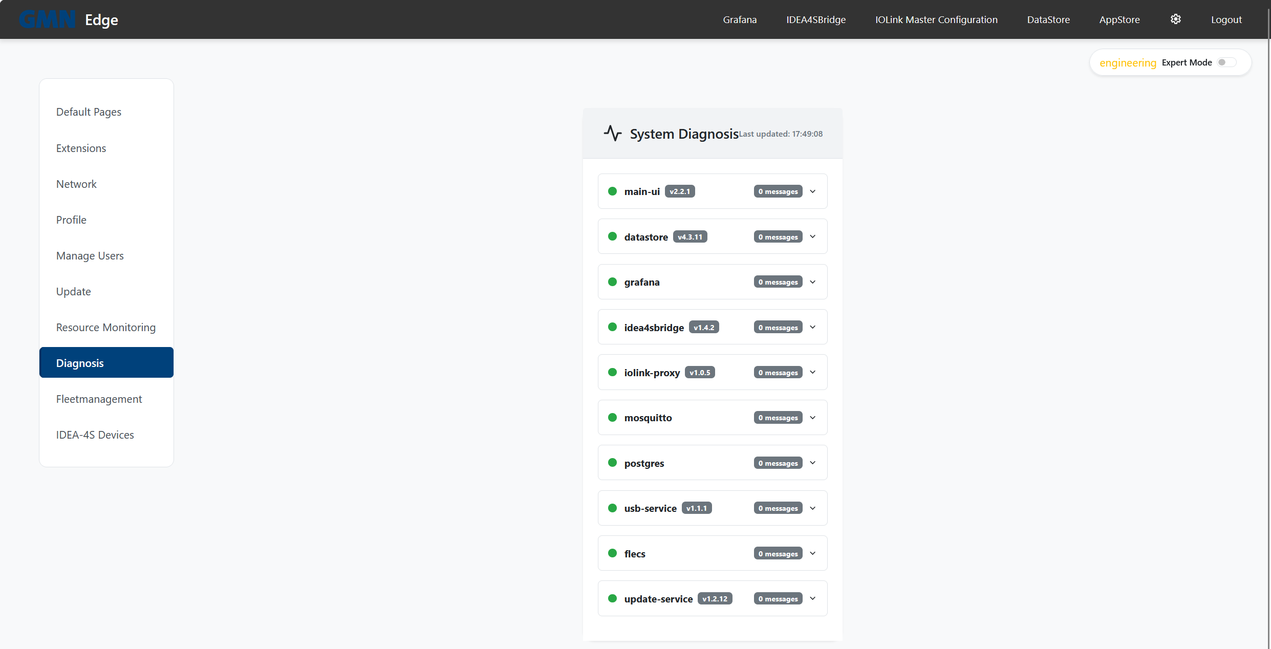 System-Diagnose-Panel mit grünen Status-Punkten und Versions-Badges
